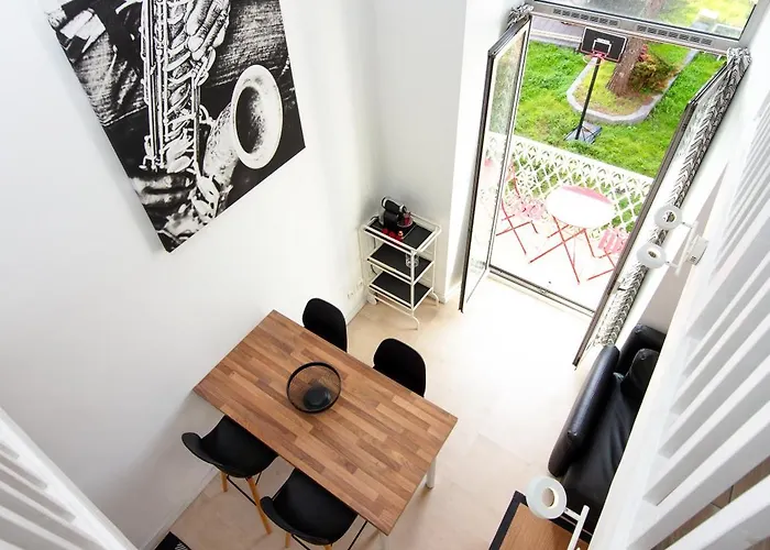 Sunny Duplex By Connexion Apartment